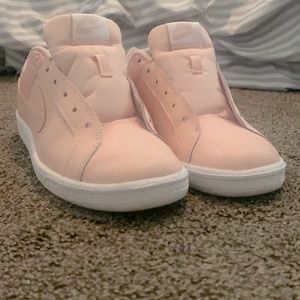 Nike Court Royale Washed Coral/Washed Coral/White Women's Size 9